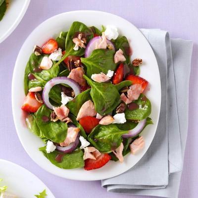 salada de salmão fresca e frutada