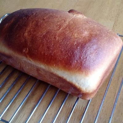 leitelho branco pão