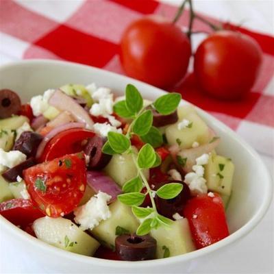 bom para você salada grega