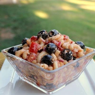 salada de macarrão de grão de bico