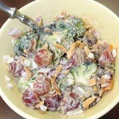 salada de brócolis v