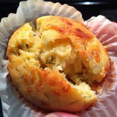 rolos de endro parmesão