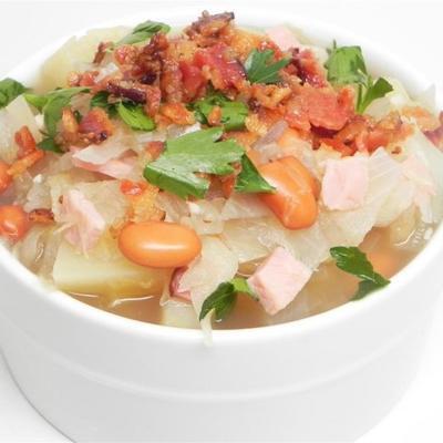 sopa de chucrute alemã