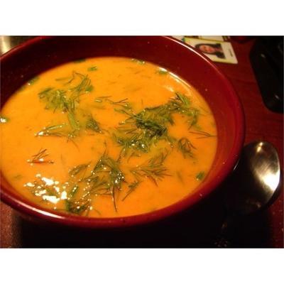 sopa de aneto de cenoura