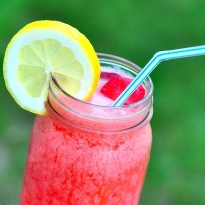 limonada de morango congelada