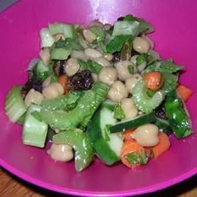salada de pepino e hortelã