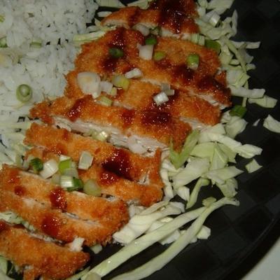 katsu de frango de ashley com molho tonkatsu