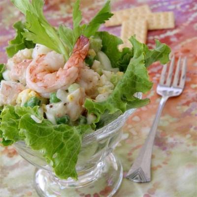 salada de camarão delicioso camarão