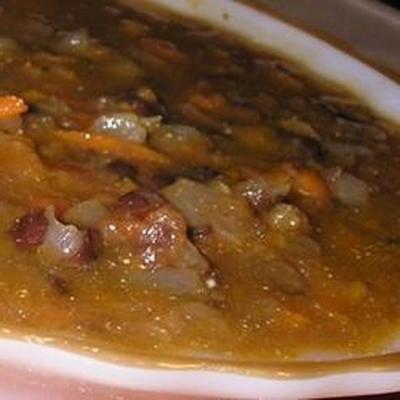 sopa de salsa de feijão preto