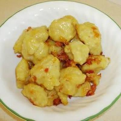 bolinhos de batata com bacon e cebola