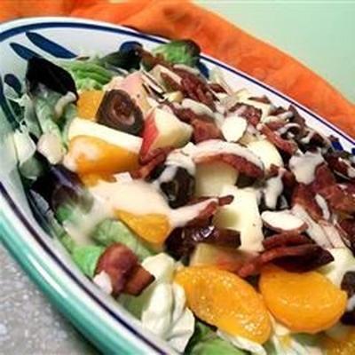 salada de frutas e bacon
