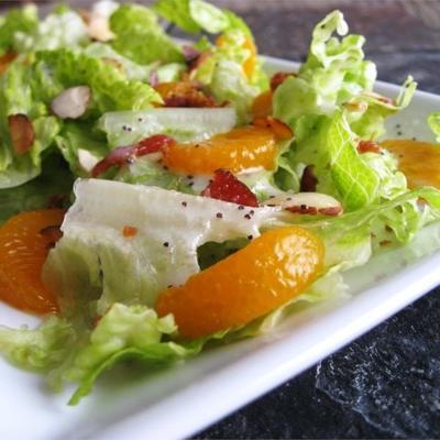 salada de romaine e tangerina com molho de semente de papoula