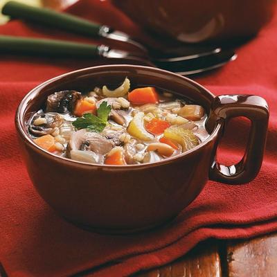 sopa de cevada de cogumelos