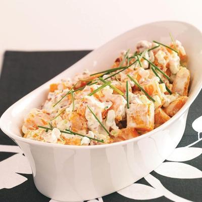 salada fria de batata doce com nozes