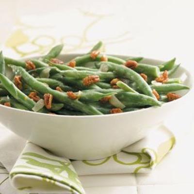 feijão verde com laranja, maple e nozes