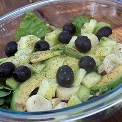 salada verde com hortelã seca