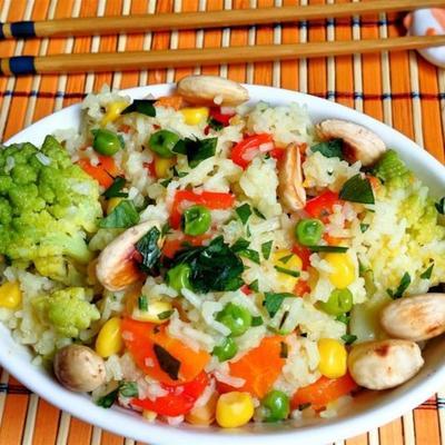 arroz vegetal de estilo indiano