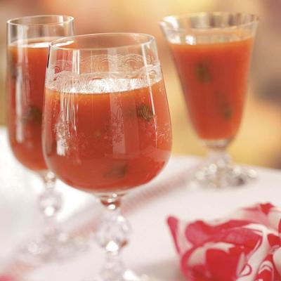 cocktail de suco de tomate