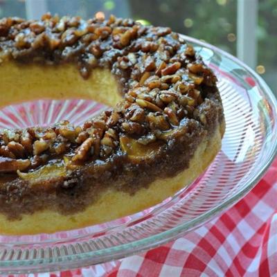 pêssego amaretto bolo de cabeça para baixo