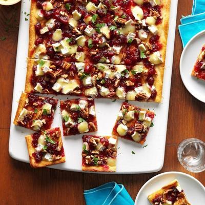 pizza de brie e cranberry