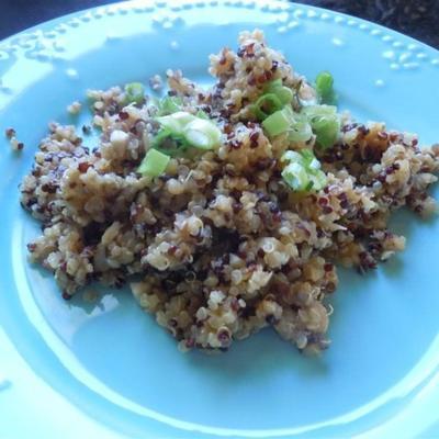 quinoa com sabores asiáticos
