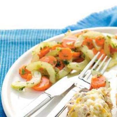 salada de cenoura pepino gengibre