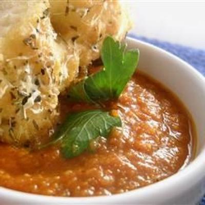 sopa de caril de tomate assado