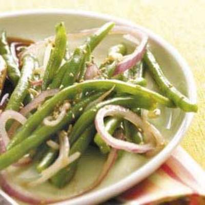 salada de feijão verde asiático