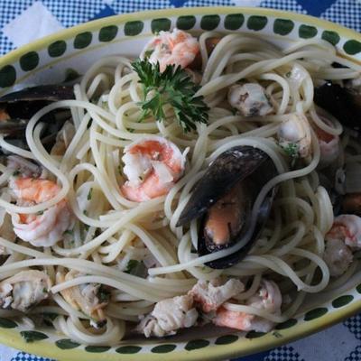 linguine e marisco