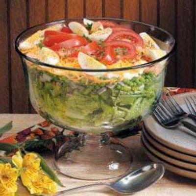 salada em camadas especiais