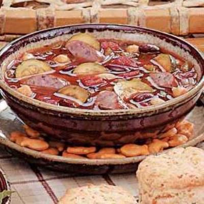 sopa de feijão kielbasa