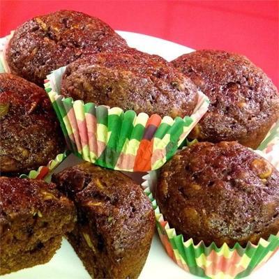 muffins de abobrinha com gotas de chocolate e manteiga de amendoim