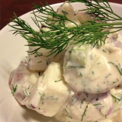 a salada de batata atualizada de urze
