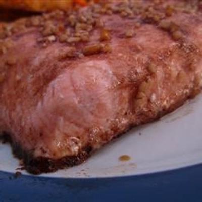 salmão simples com molho balsâmico
