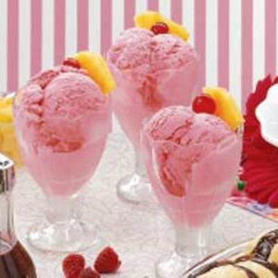 sorvete de abacaxi cereja