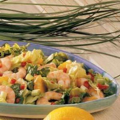 salada de camarão com vinagrete