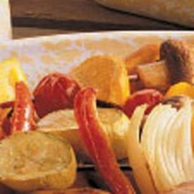 kabobs de vegetais laranja