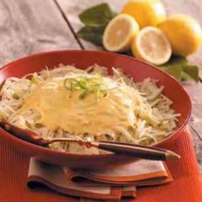 alho-poró em molho de mostarda