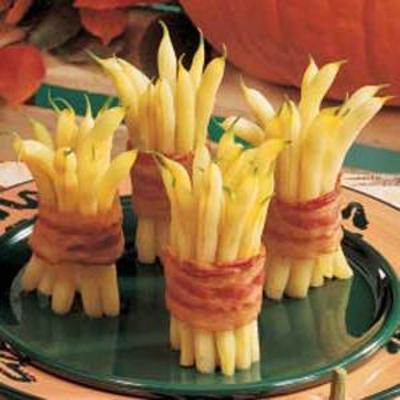 caules de feijão de bacon