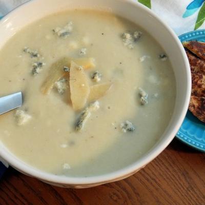 alcachofra e queijo azul bisque