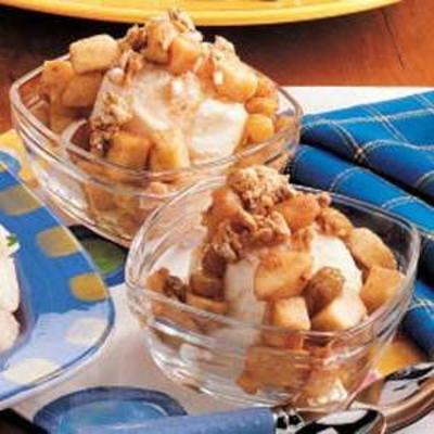 sundaes de maçã temperada