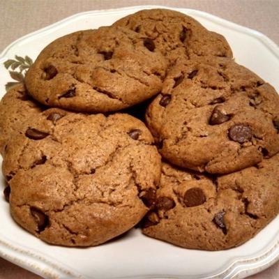 biscoitos papai (manteiga de amendoim sem glúten e grãos e biscoitos com gotas de chocolate)