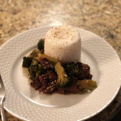 carne de brócolis fogão lento