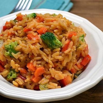 arroz amarelo com legumes