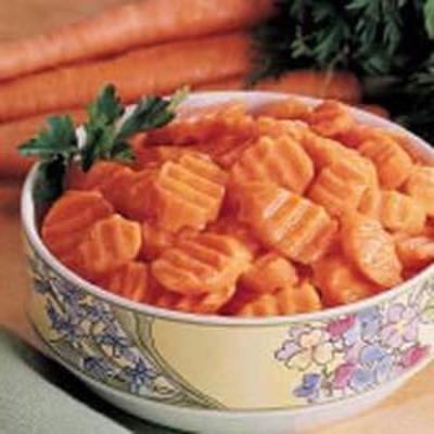 cenouras alaranjadas temperadas