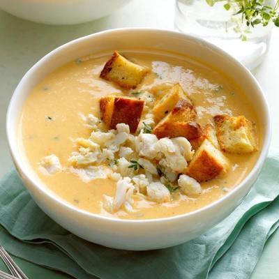 sopa de batata doce e caranguejo