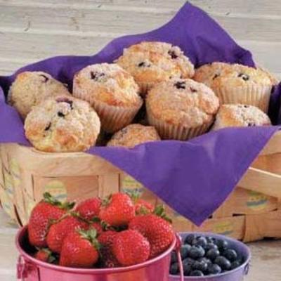 muffins de mirtilo com migalhas