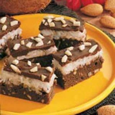 brownies de coco de amêndoa