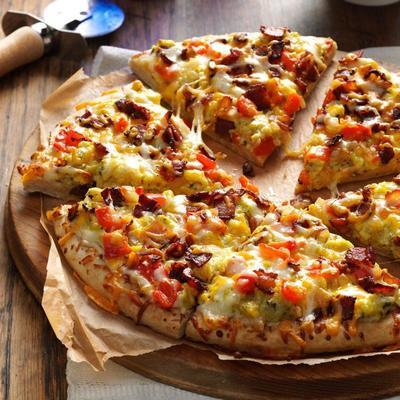 pizza de pequeno-almoço applewood