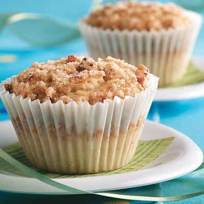 bolinhos de streusel de pecan de banana de creme azedo jumbo